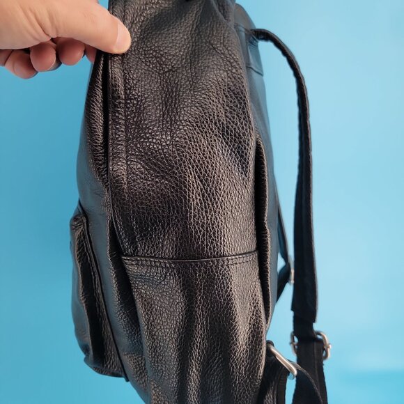 American Eagle Genuine Leather Backpack – Made in Italy – Black – Excellent - Picture 6 of 11